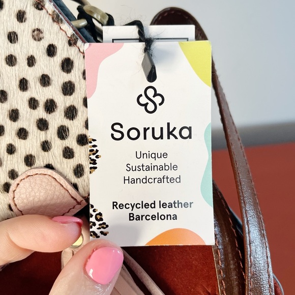 Soruka NWT Gia Leather Crossbody Phone Bag Terracotta Animal Print Tassel Boho - Picture 7 of 12